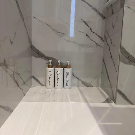 Apartman Laghetto *